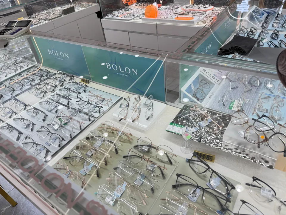 门店镜架陈列