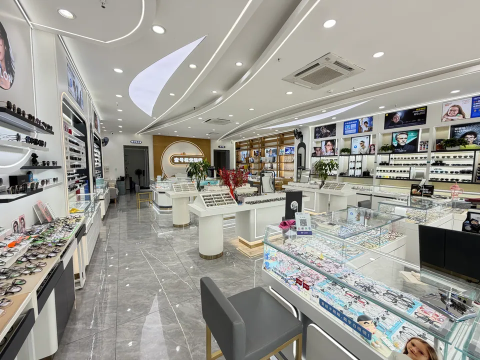 壹号视觉横岗门店实景